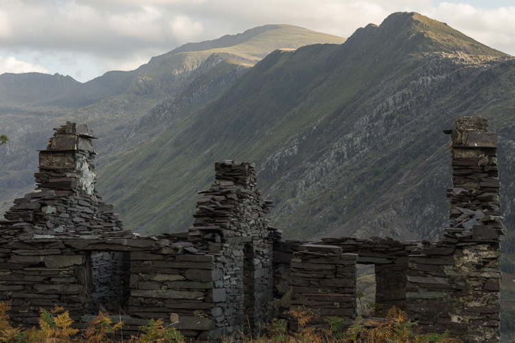 Ruines in slate mine